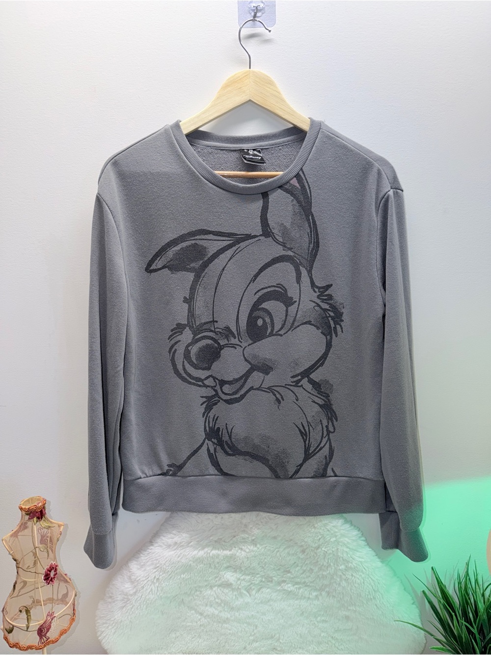 35% Cotton Ladies Medium Disney’s Thumper Sketched Soft Grey Sweatshirt 🐰